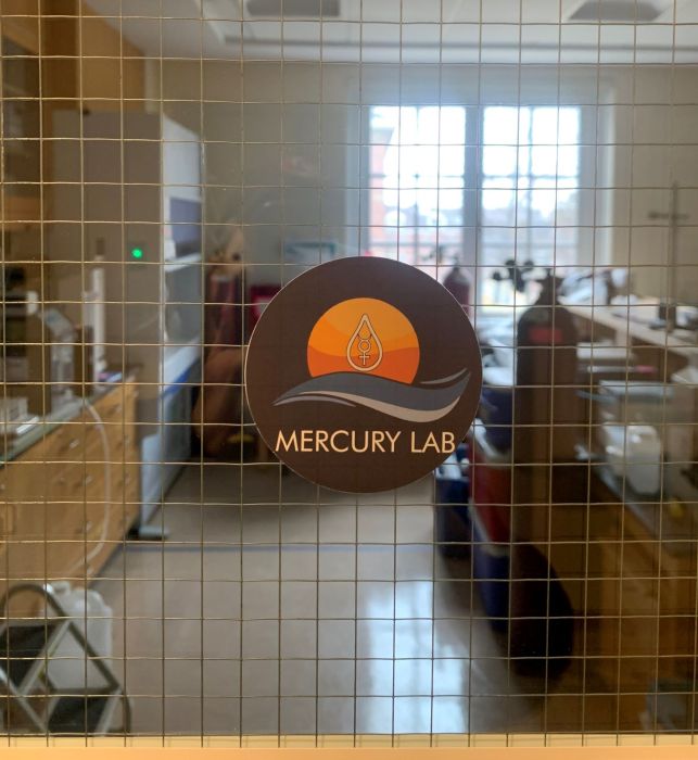 Lab Equipment Mercury Lab